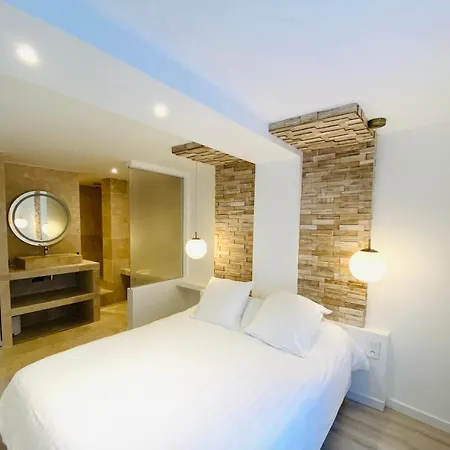 Feel@home Nemausus « Le 21 » 아파트 *