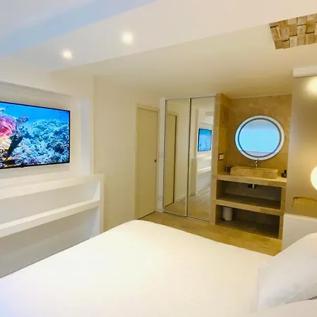 Feel@home Nemausus « Le 21 » * Nîmes